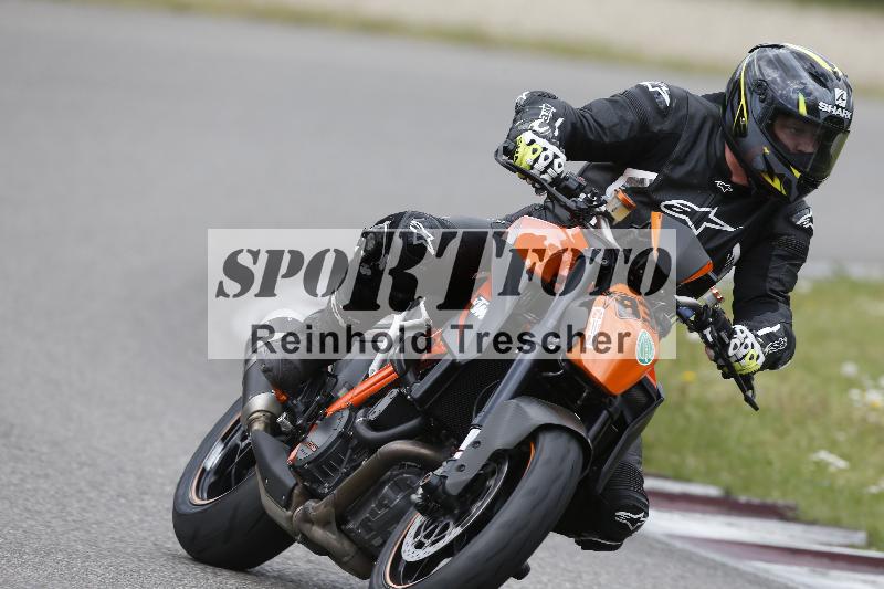 /09 19.04.2026  Caremotion get faster ADR/Gruppe gruen/83